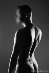Миниатюра Мужчина Alex Ново-Савиновский Фотография 
